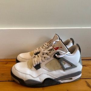 Jordan 4 “Concrete”  Mens sz 11